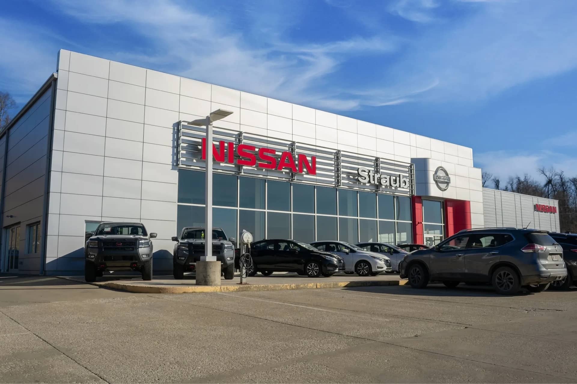 Straub Nissan